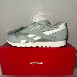 Reebok Classic Nylon Mujer 6.5 | Nuevos en Caja